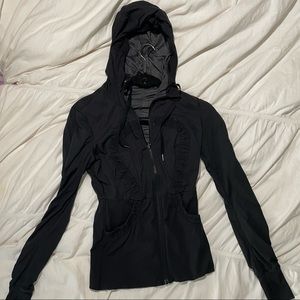 Lululemon reversible jacket size 2